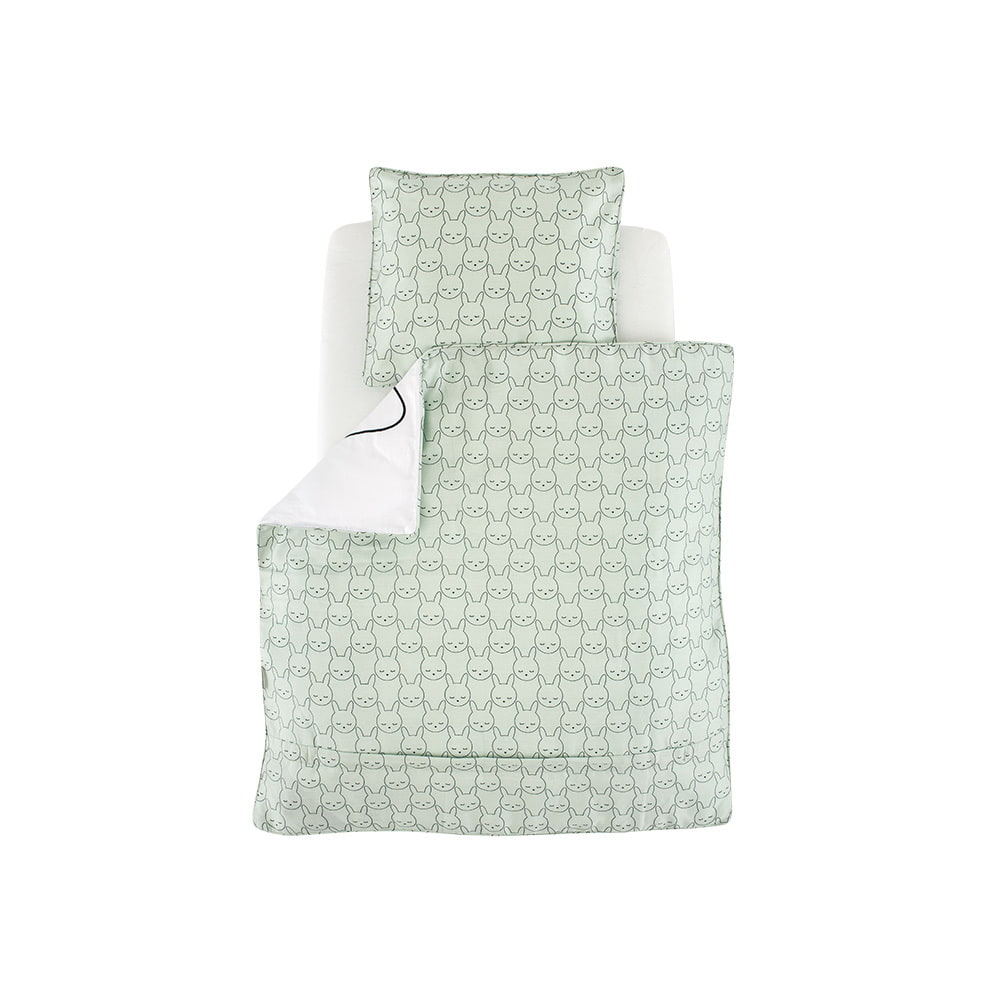 Träumeland bed linen 80x80 allover print cuddly bunny