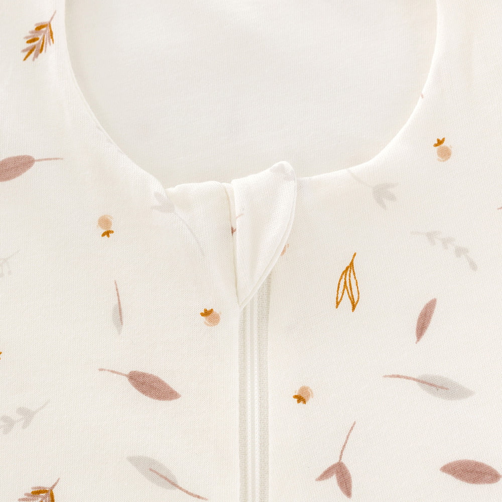 Summer sleeping bag Nature Love rose in cotton detail chin protection