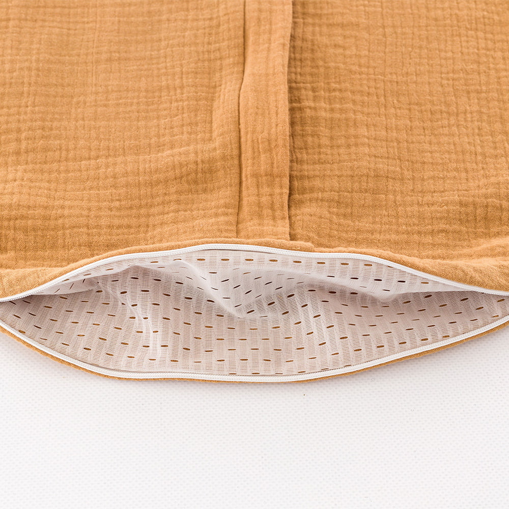 Summer Sleeping bag in cotton muslin brown detail ventilation slit