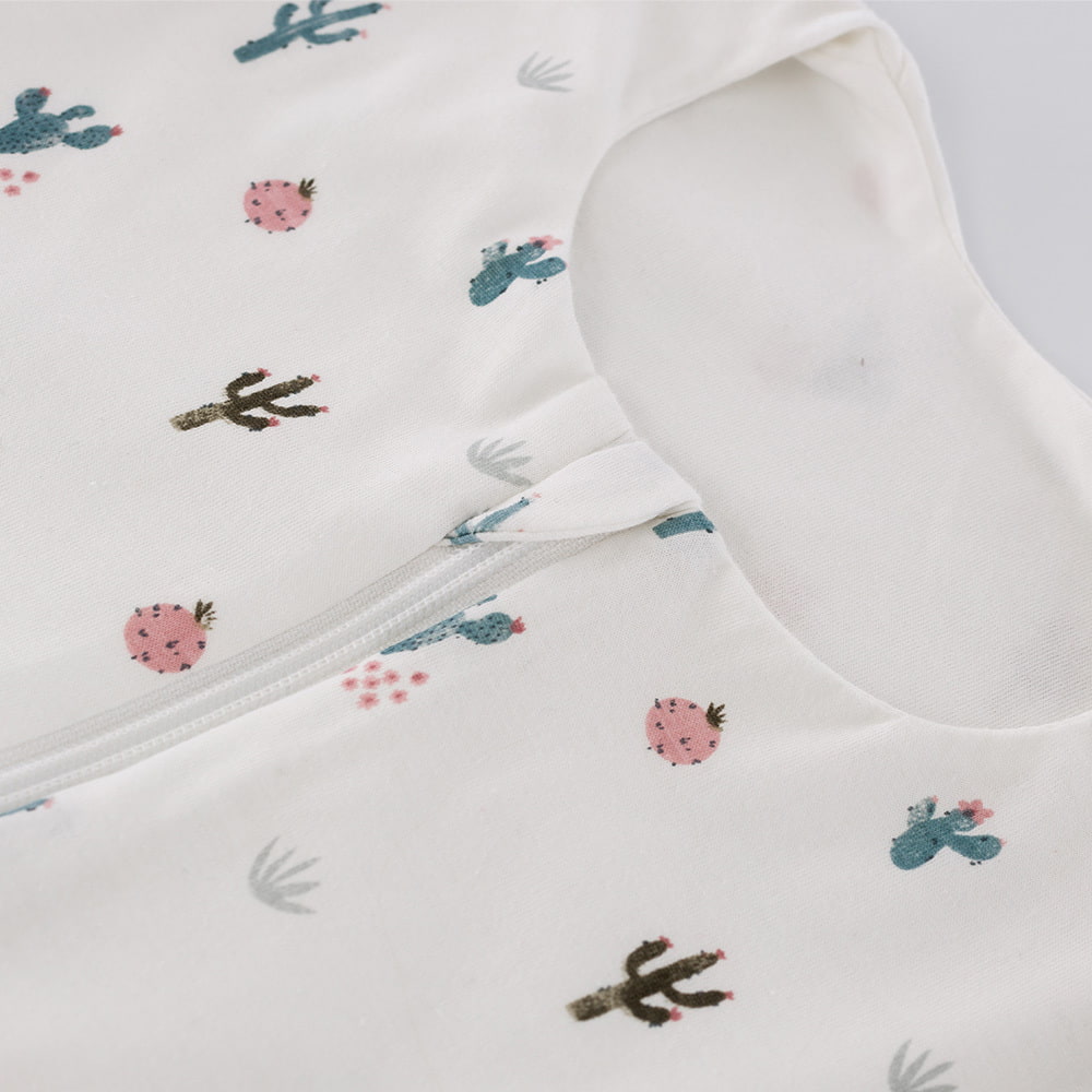 Sleep overall TO GO Cactus Love detail chin protection
