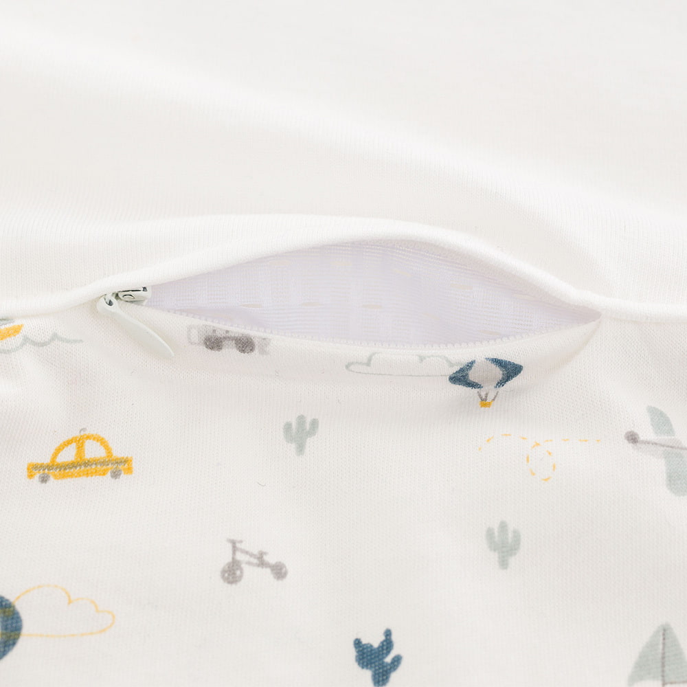 Sleeping Bag LIEBMICH BrummBrumm detail front ventilation slit
