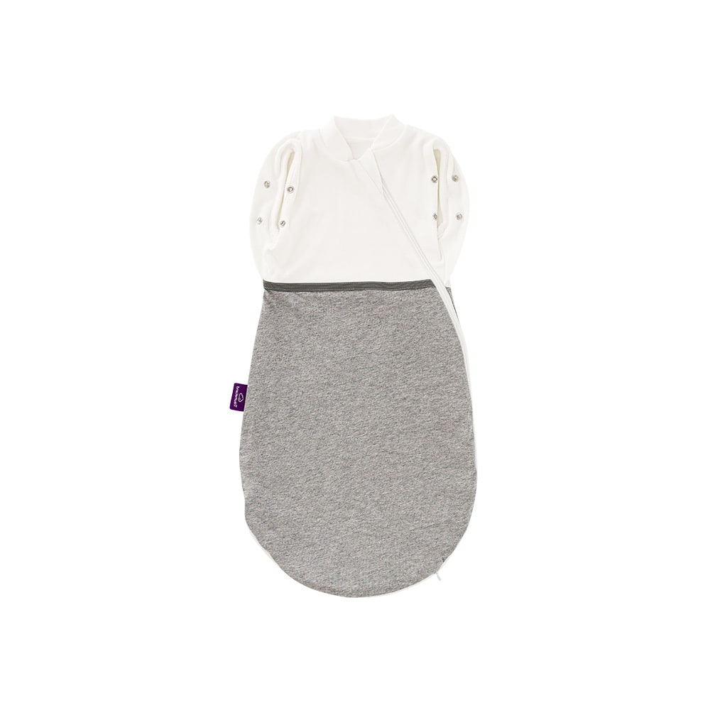 Puckschlafsack grau meliert Arme offen