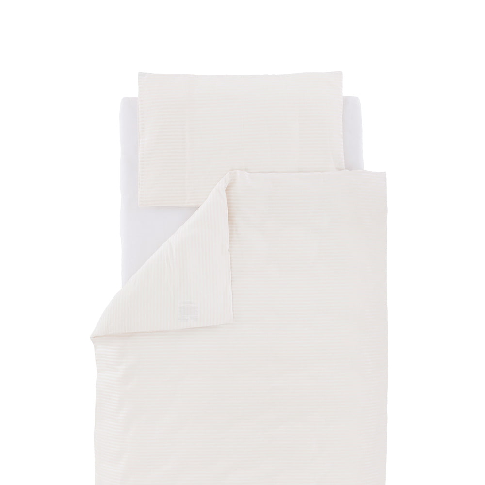 Bedding stripes cream