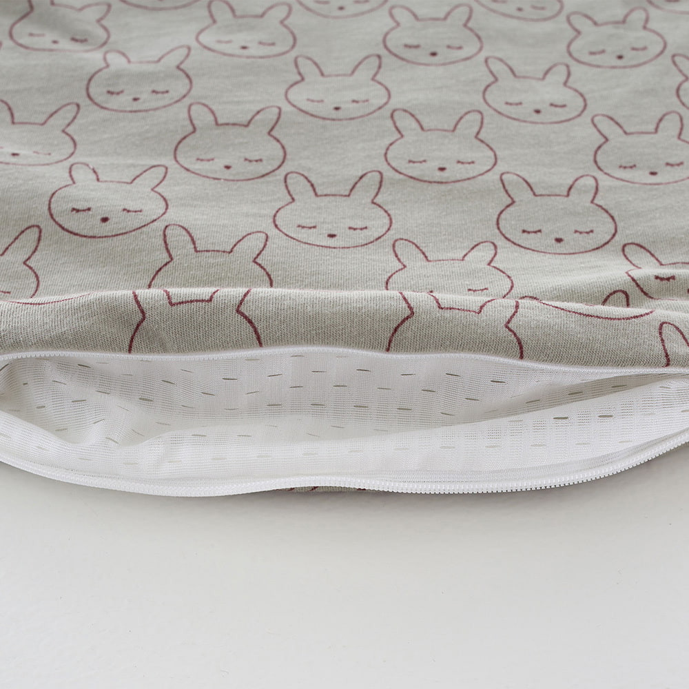 Sleeping Bag Cuddly Bunny green with ventilation slit at the bottom