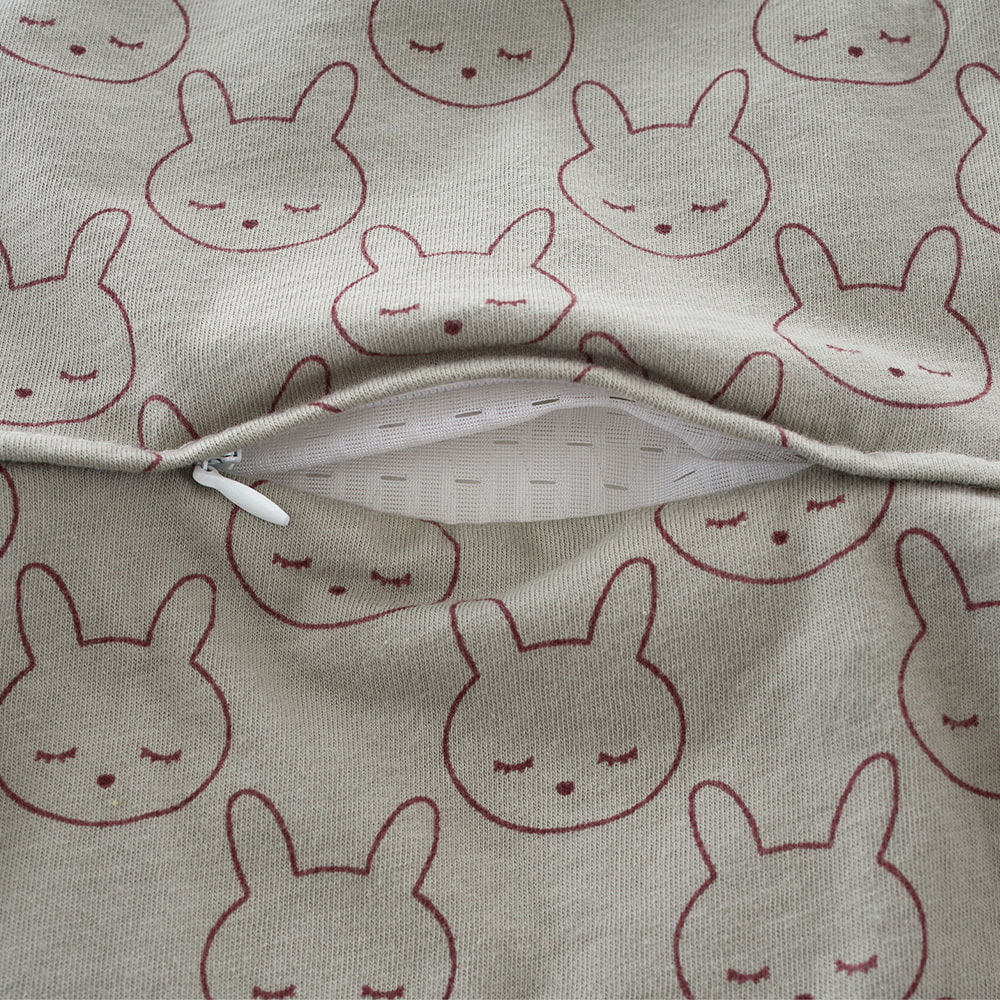 Sleeping Bag Cuddly Bunny green detail front ventilation slit