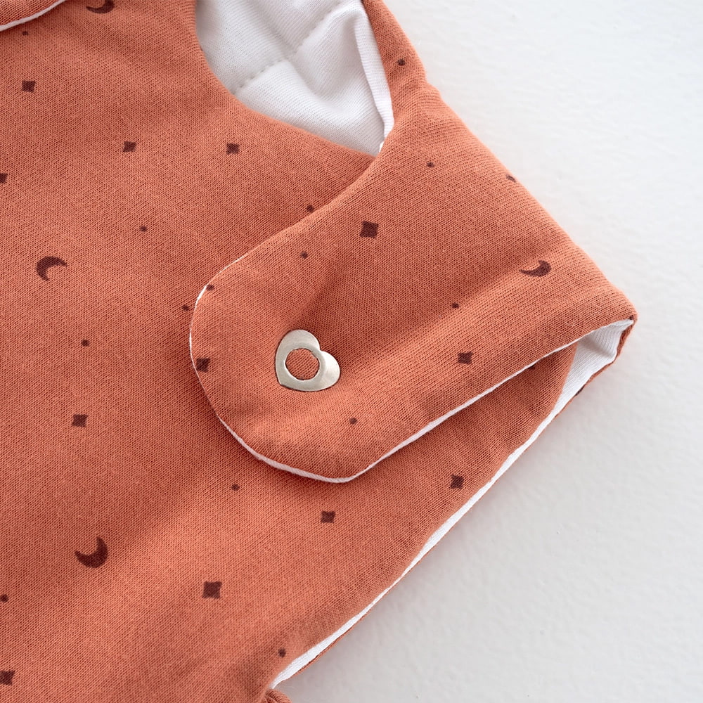 Sleeping Bag Moon rust detail heart press studs
