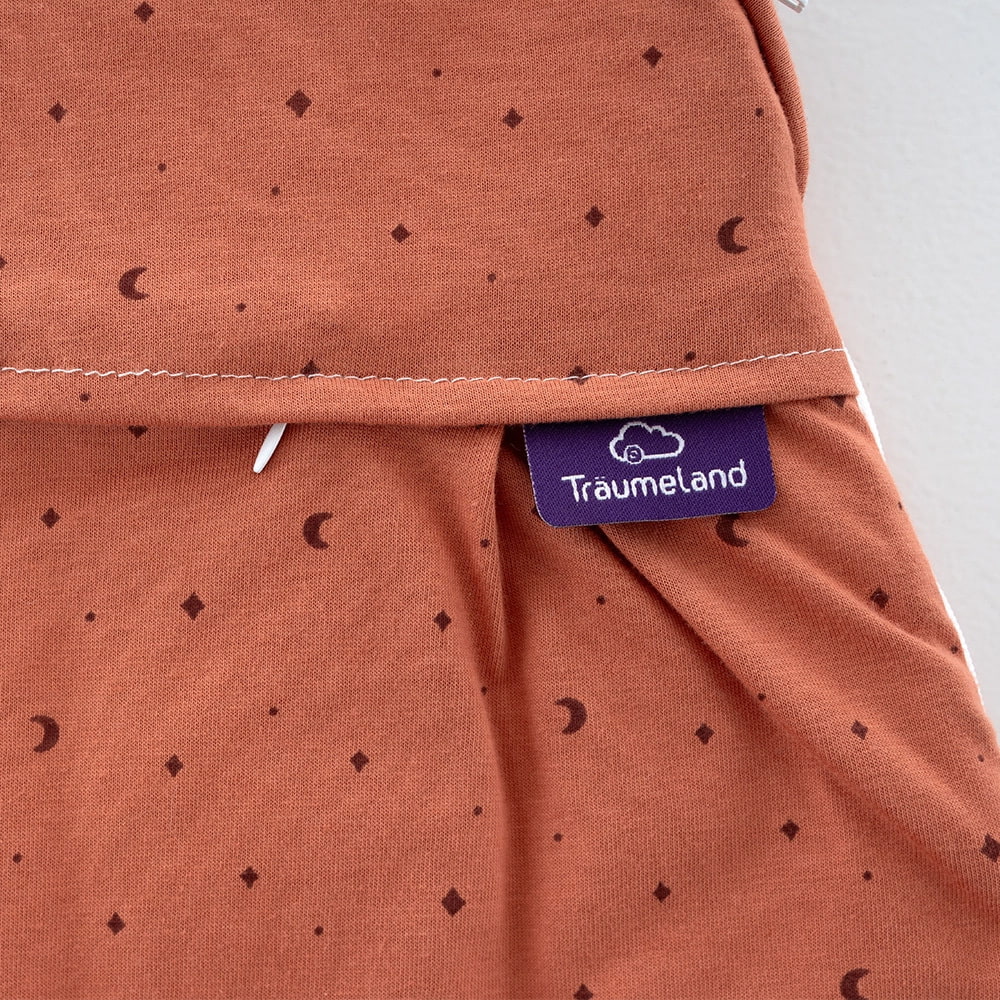 Sleeping Bag Moon rust detail label