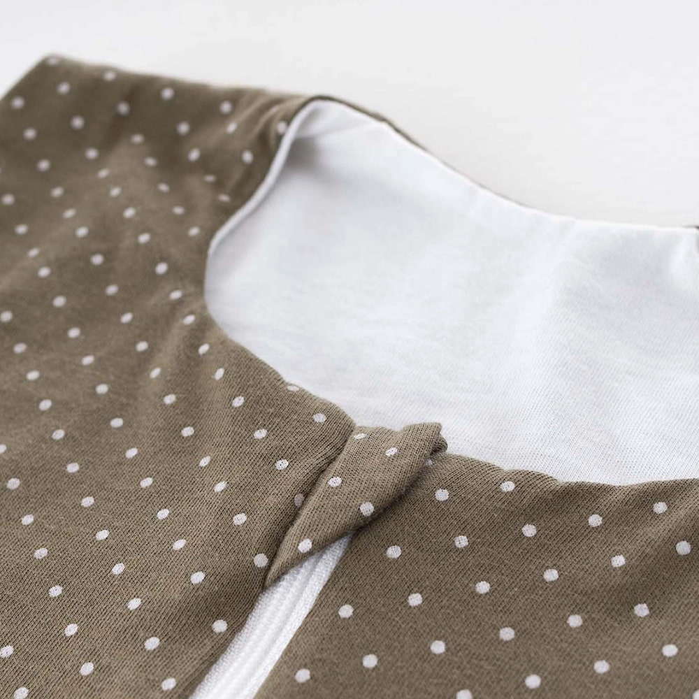 Sleep overall light TO GO Little Dots olive detail chin protection