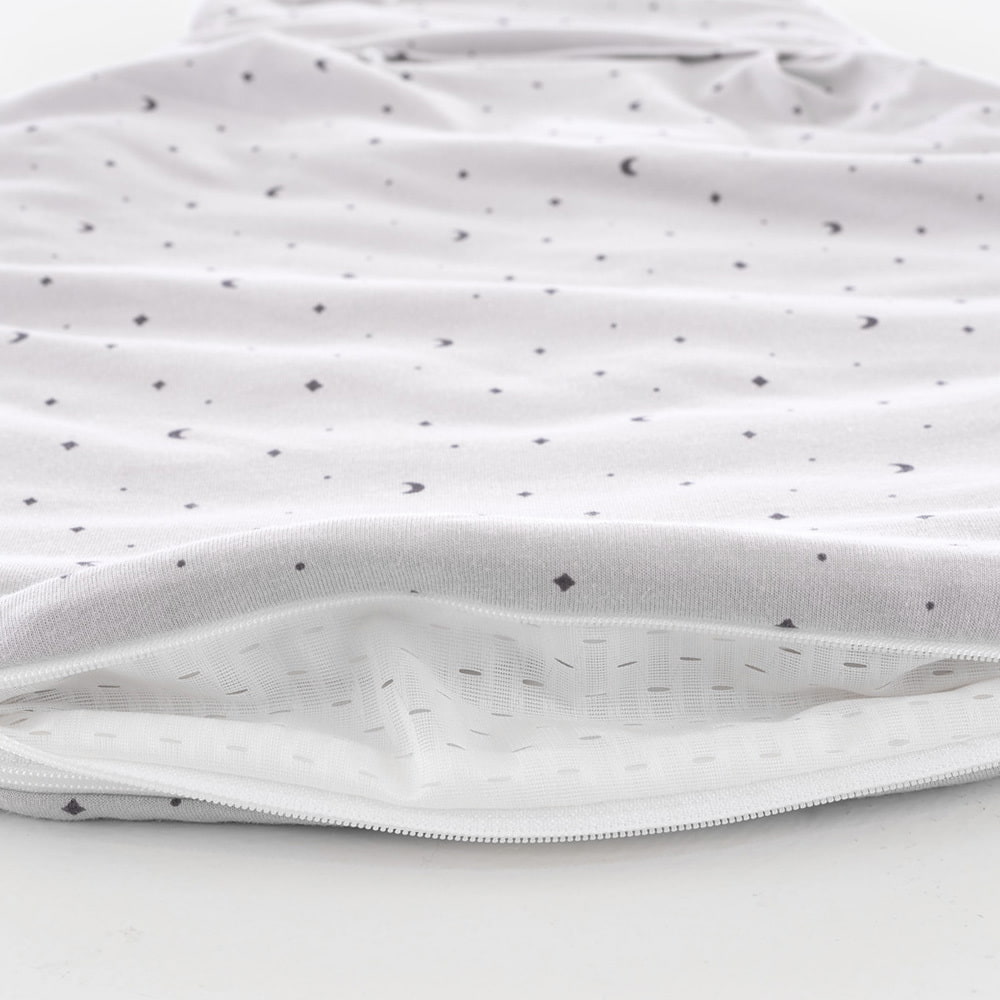 LIEBMICH Moon grey ventilation slit at the bottom