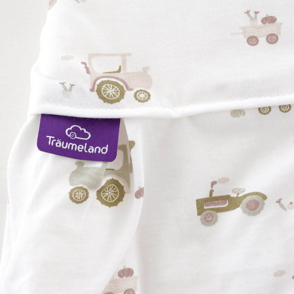 Sleeping Bag Little Farm green detail label