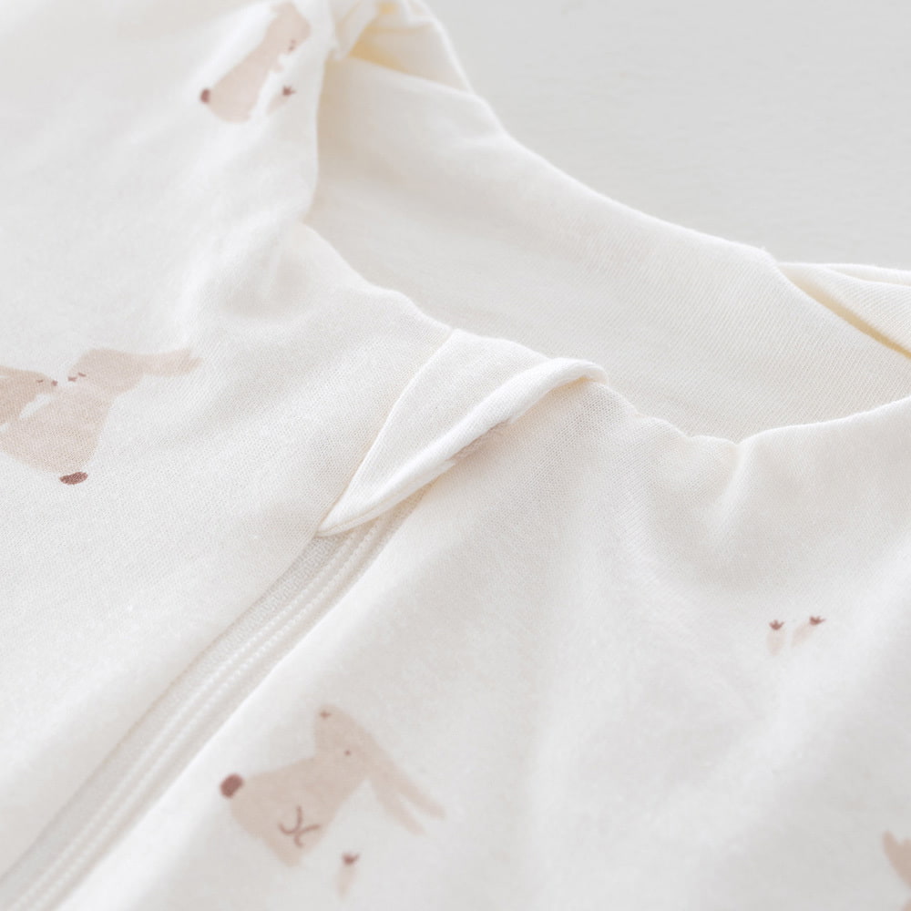 Sommerschlafsack Hophop Bunny beige Baumwolle Detail Kinnschutz