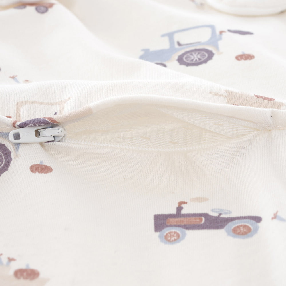 Sleeping Bag LIEBMICH Little Farm blue detail front ventilation slit
