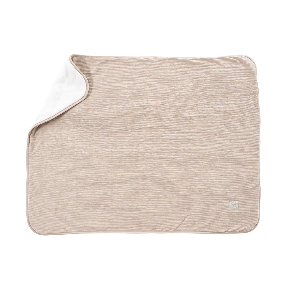 Signature Kuscheldecke in der Farbe taupe 