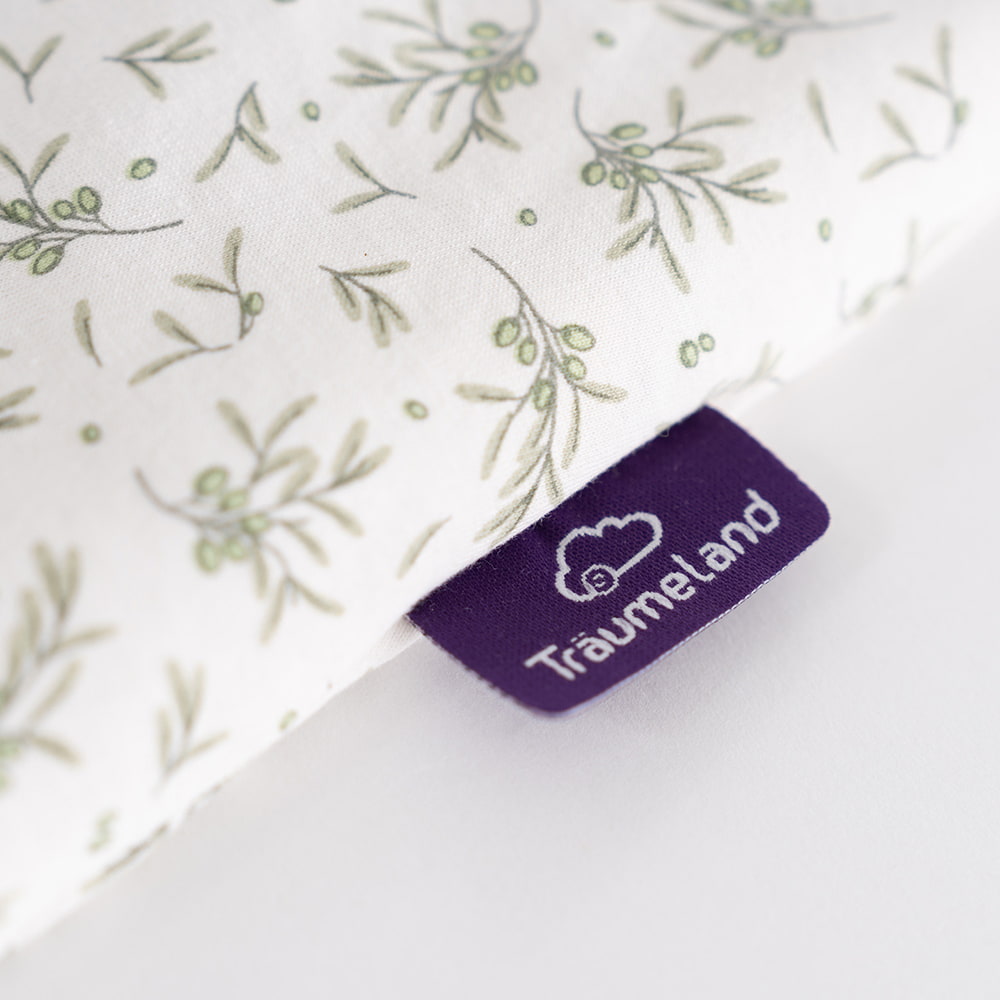 Cotton summer sleeping bag in olive label design