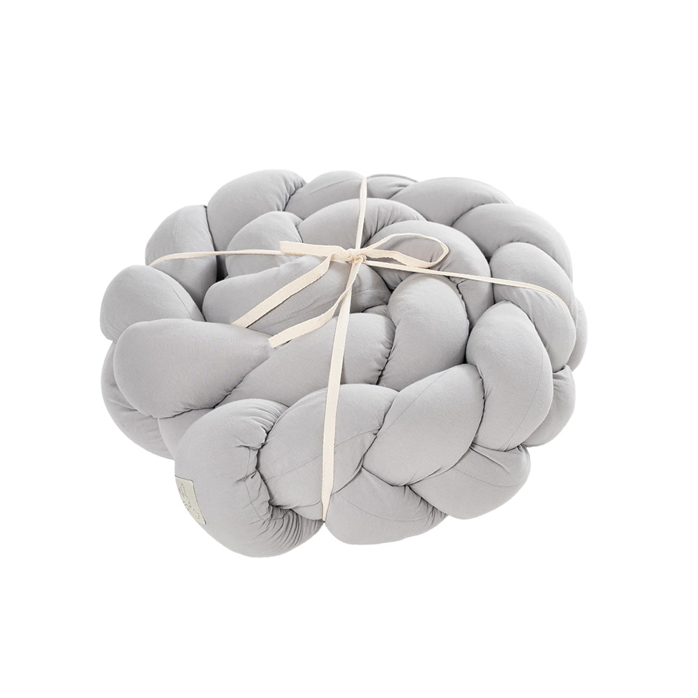 braided-bed-snake-in-the-color-light-grey