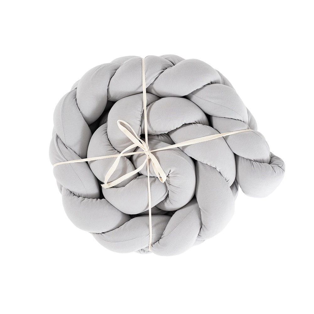 braided-bed-snake-in-the-color-light-grey