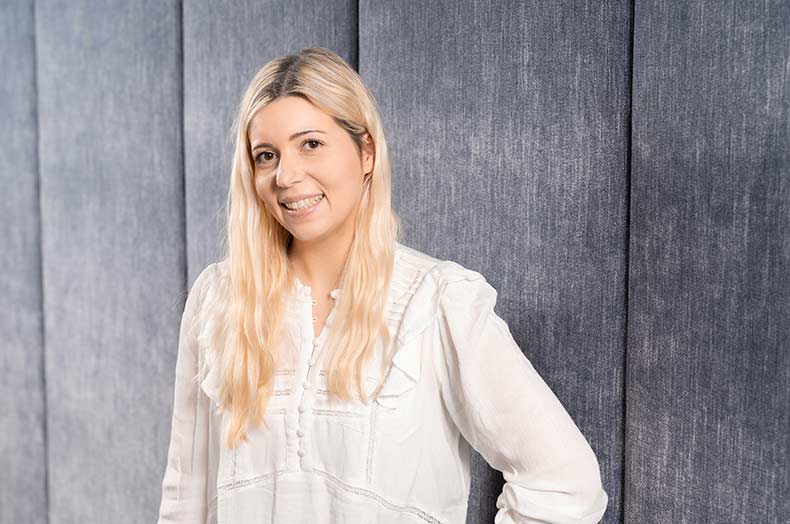 traeumeland-employee-alexandra-production